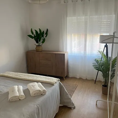 Dana Apartment *